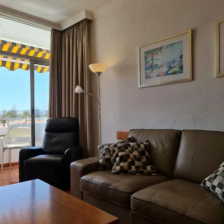 Barbados Ii Yumbo Two Bedroom Apartment *